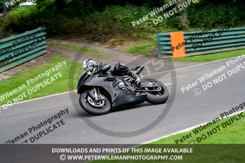 cadwell no limits trackday;cadwell park;cadwell park photographs;cadwell trackday photographs;enduro digital images;event digital images;eventdigitalimages;no limits trackdays;peter wileman photography;racing digital images;trackday digital images;trackday photos